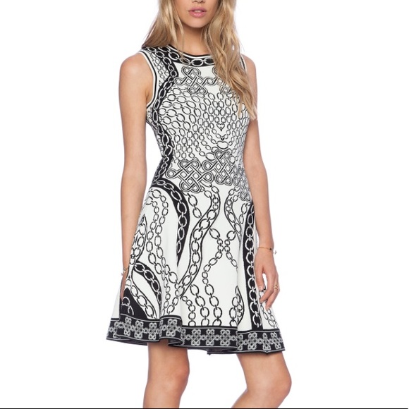 Diane von Furstenberg Knit Fit & Flare Dress NWT - Picture 3 of 5